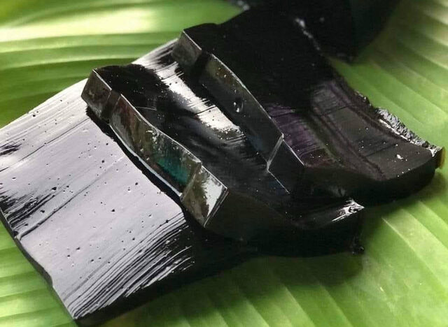 thạch đen đức quý sương ssáo đức quý